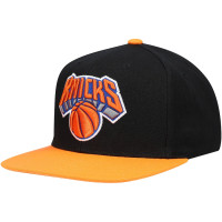 New York Knicks Mitchell & Ness Core Basic Snapback Hat - Black New York Knicks Mitchell & Ness Core Basic Snapback Hat - Black