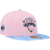 New York Knicks New Era Paisley Visor 59FIFTY Fitted Hat - Pink/Light Blue New York Knicks New Era Paisley Visor 59FIFTY Fitted Hat - Pink/Light Blue