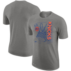 New York Knicks Nike Essential Hoop Performance basketball T-shirt - Heathered Gray New York Knicks Nike Essential Hoop Performance basketball T-shirt - Heathered Gray